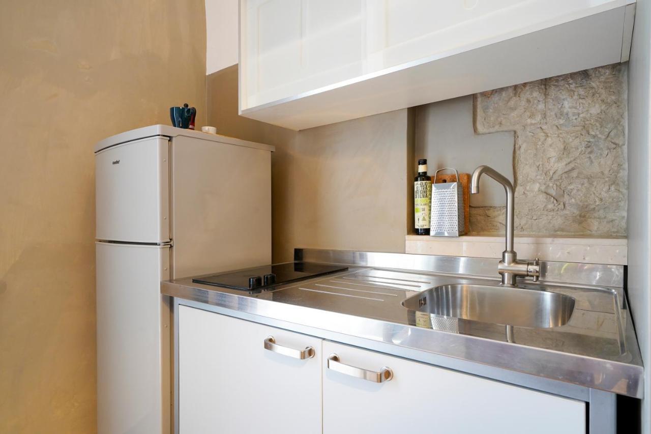 Winnili Apartments ตรานิ ภายนอก รูปภาพ