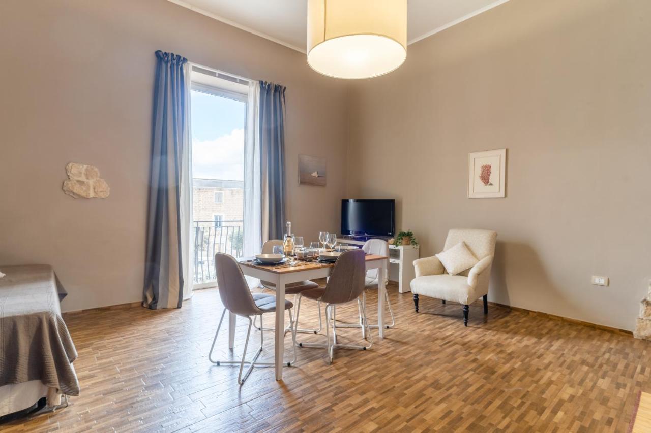 Winnili Apartments ตรานิ ภายนอก รูปภาพ